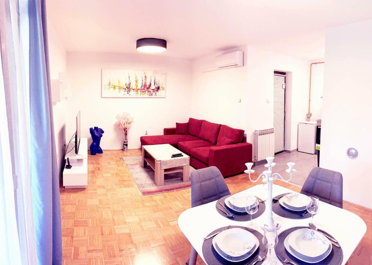 Central Bus Station Apartment Zagreb Eksteriør billede